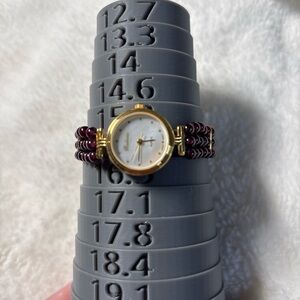 Vintage Badavici Ladies Quartz Watch MOP Dial Red Beaded Bracelet Runs 6.25